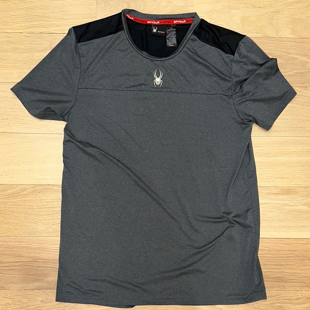 Spyder Gray and Black Short Sleeve Tee
